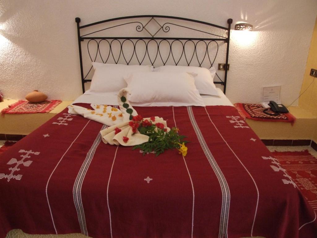 Tataouine Hotel Dakyanus מראה חיצוני תמונה