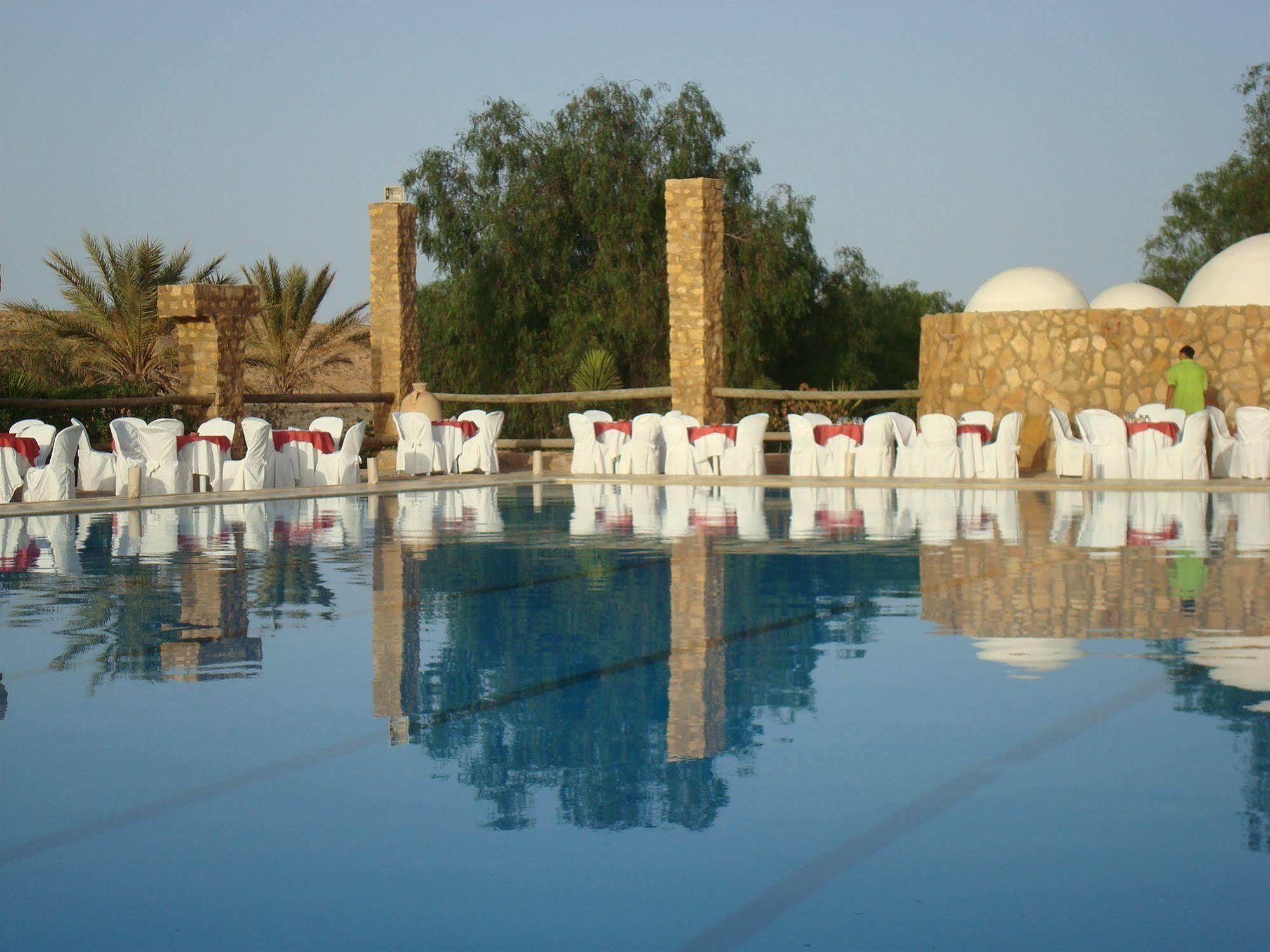 Tataouine Hotel Dakyanus מראה חיצוני תמונה