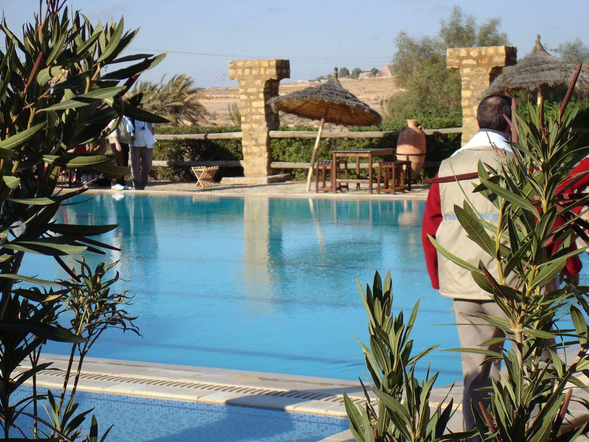 Tataouine Hotel Dakyanus מראה חיצוני תמונה