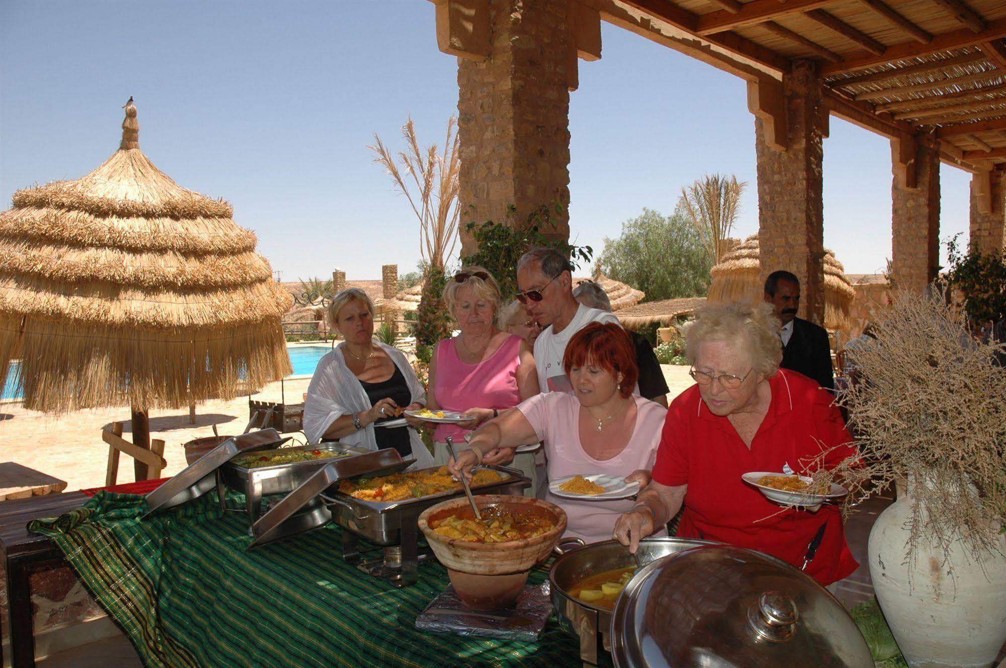 Tataouine Hotel Dakyanus מראה חיצוני תמונה
