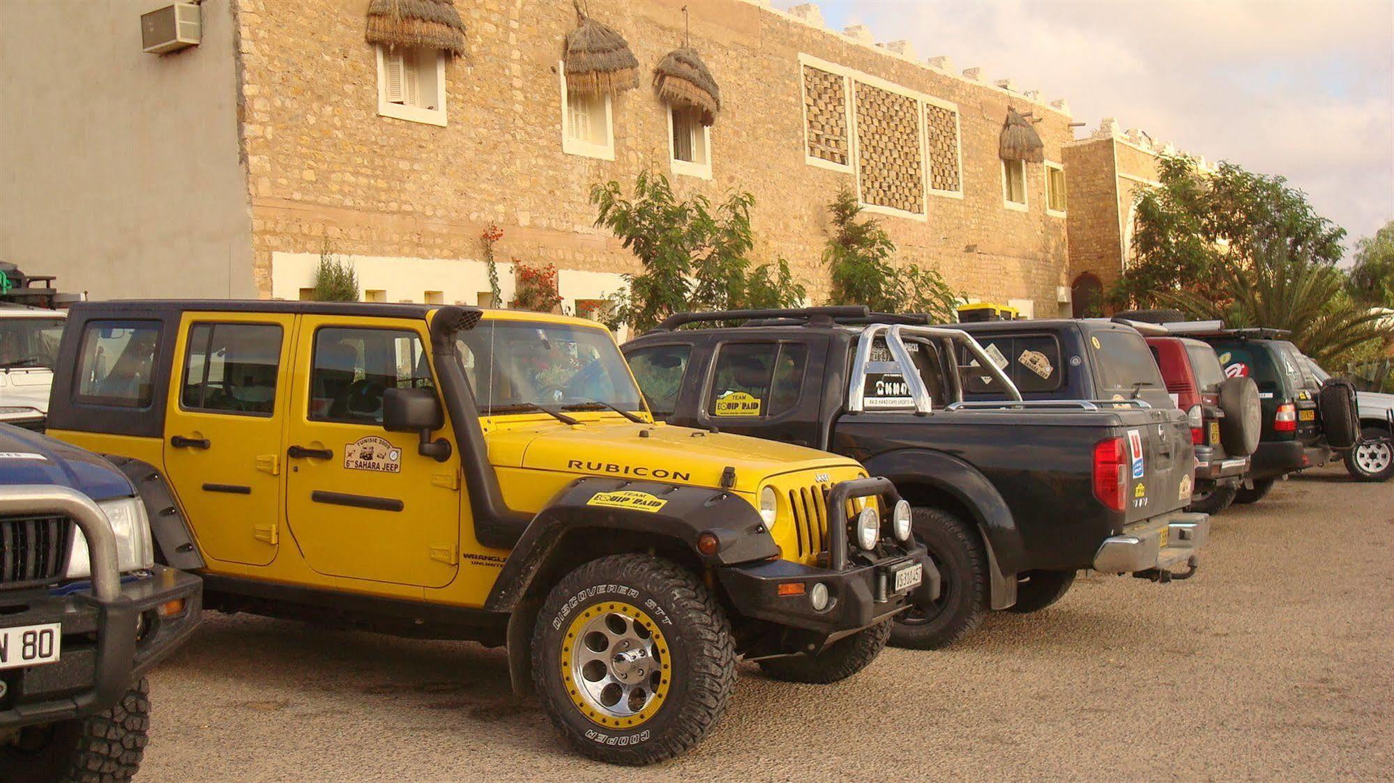 Tataouine Hotel Dakyanus מראה חיצוני תמונה