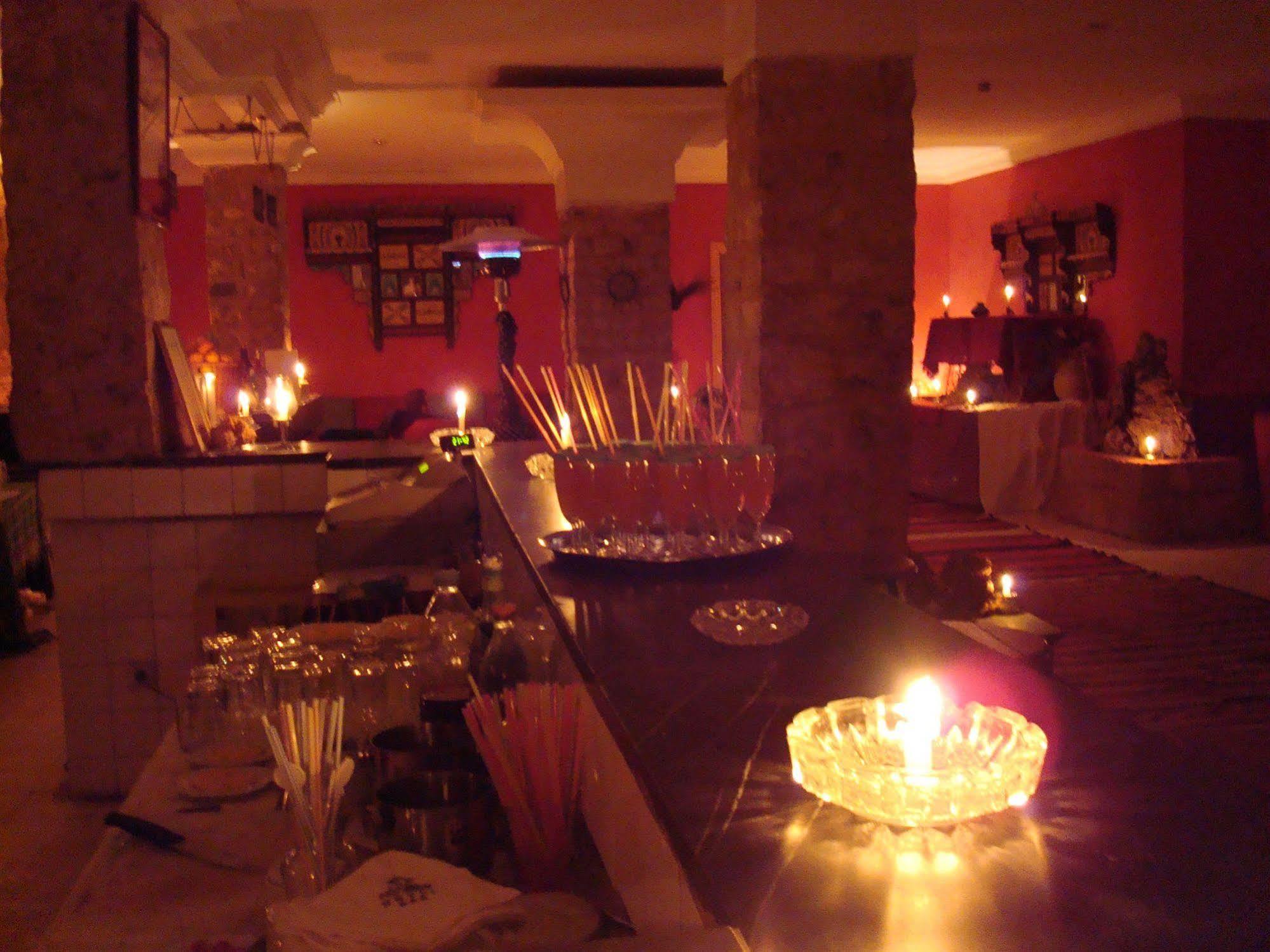 Tataouine Hotel Dakyanus מראה חיצוני תמונה